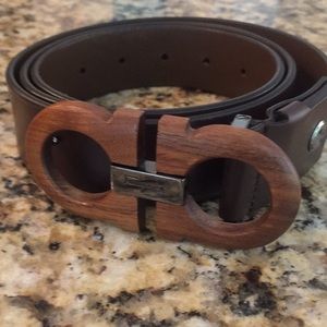 Salvatore Ferragamo wooden buckle belt